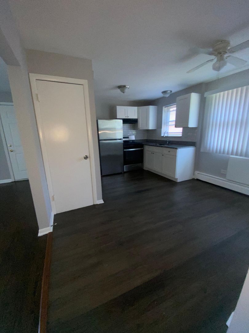 Midlothian Apartment: 3240 - 3349 W 147th PL