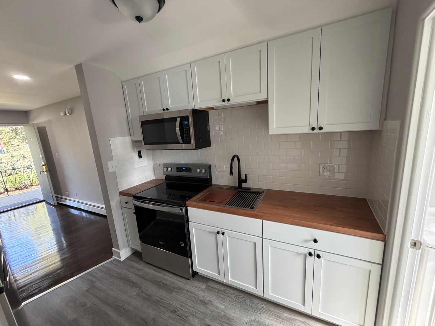RENOVATED ONE BED APARTMENTS - $1,550.00 12 of 12