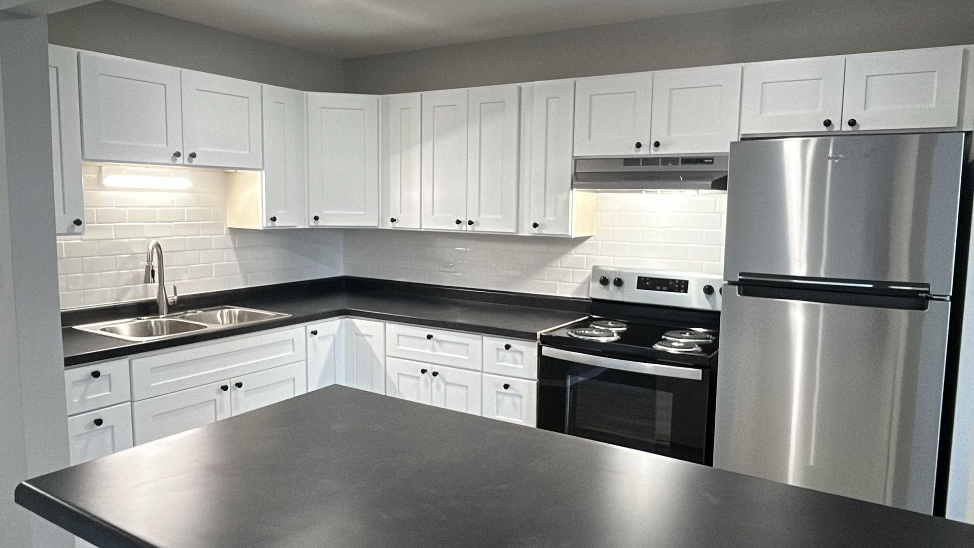 Sauk Village Apartment: 2601 Marigold Dr.