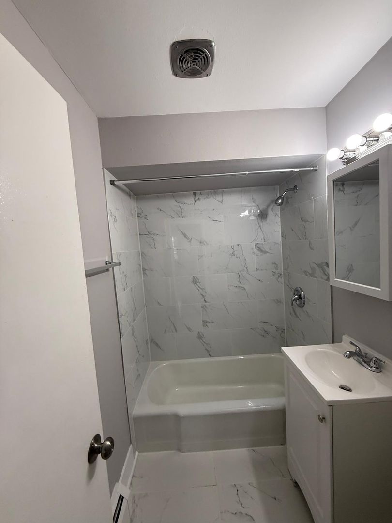 Midlothian Apartment: 3240 - 3349 W 147th PL