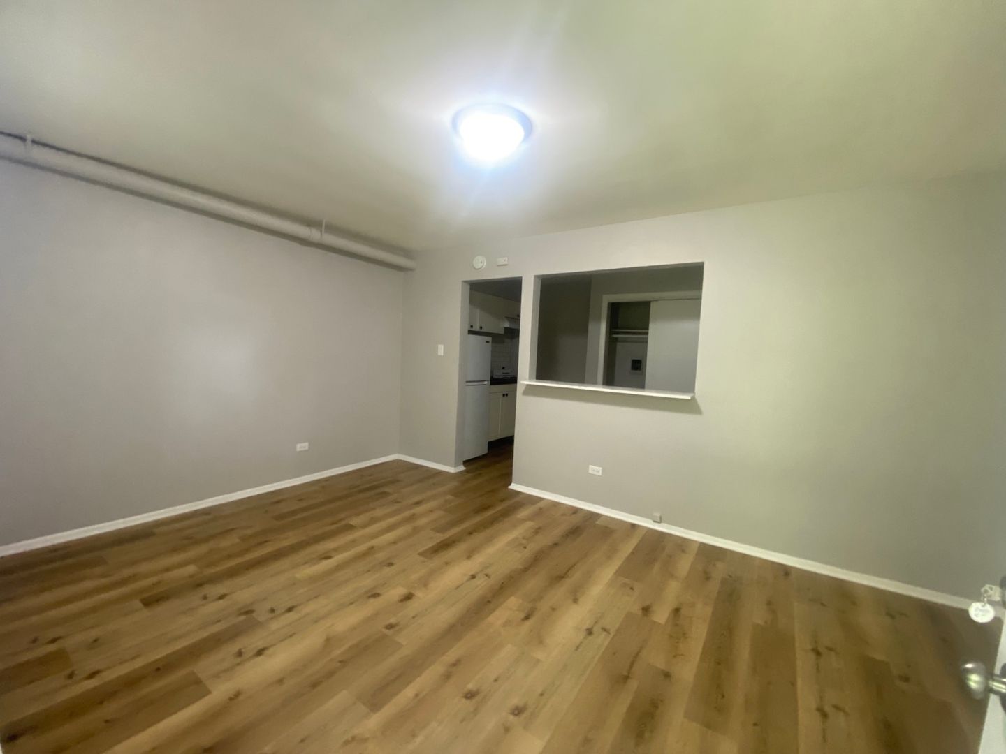 Posen Apartment: 14513-14523 S Kedzie Ave