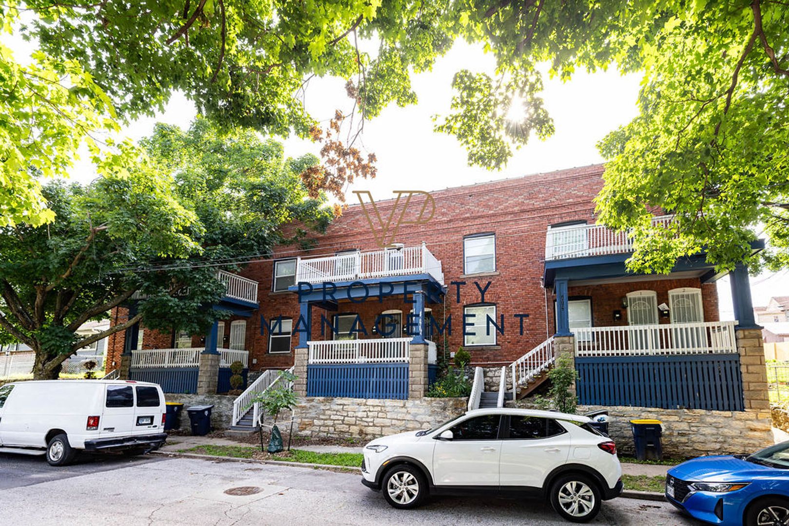 Kansas City Apartment: 412-416 Montgall Ave