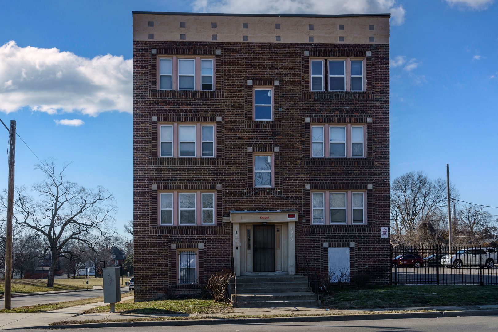 Kansas City Apartment: 1010-1012 Prospect Ave