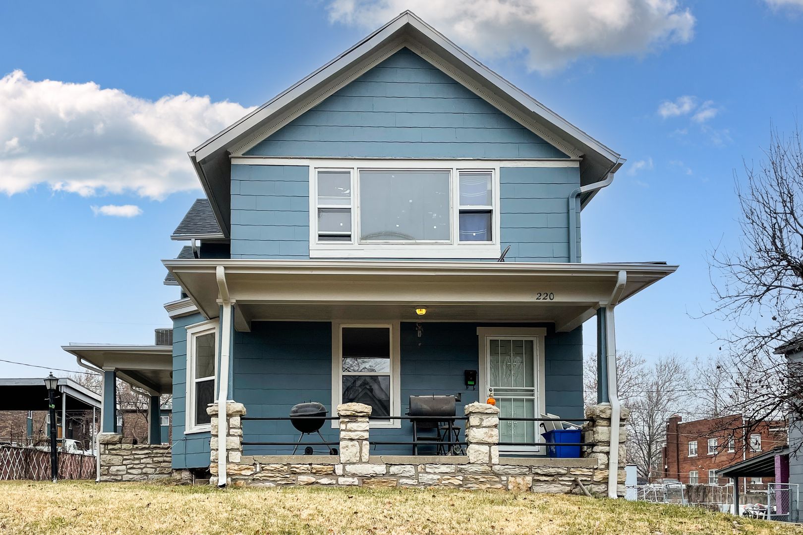 Kansas City Apartment: 220 Brooklyn Ave