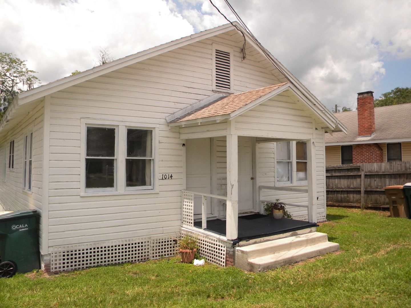 Ocala House: 1016 NE 8th Ave