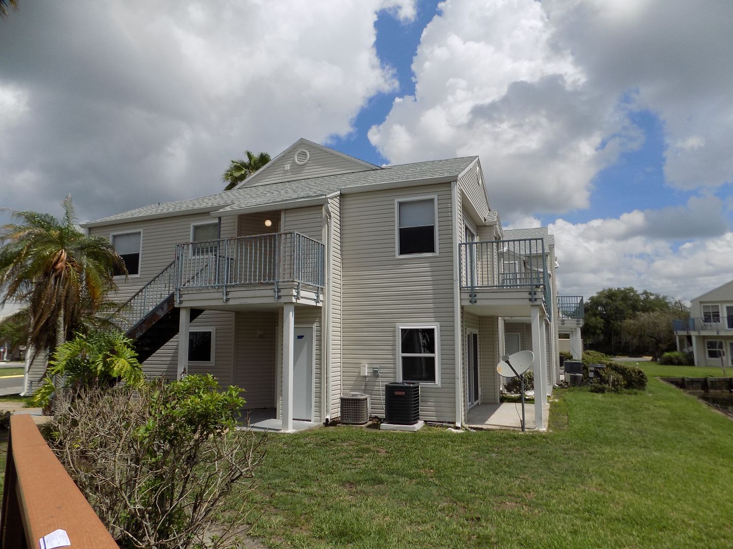 Orlando House: 2508 Woodgate Blvd # 207