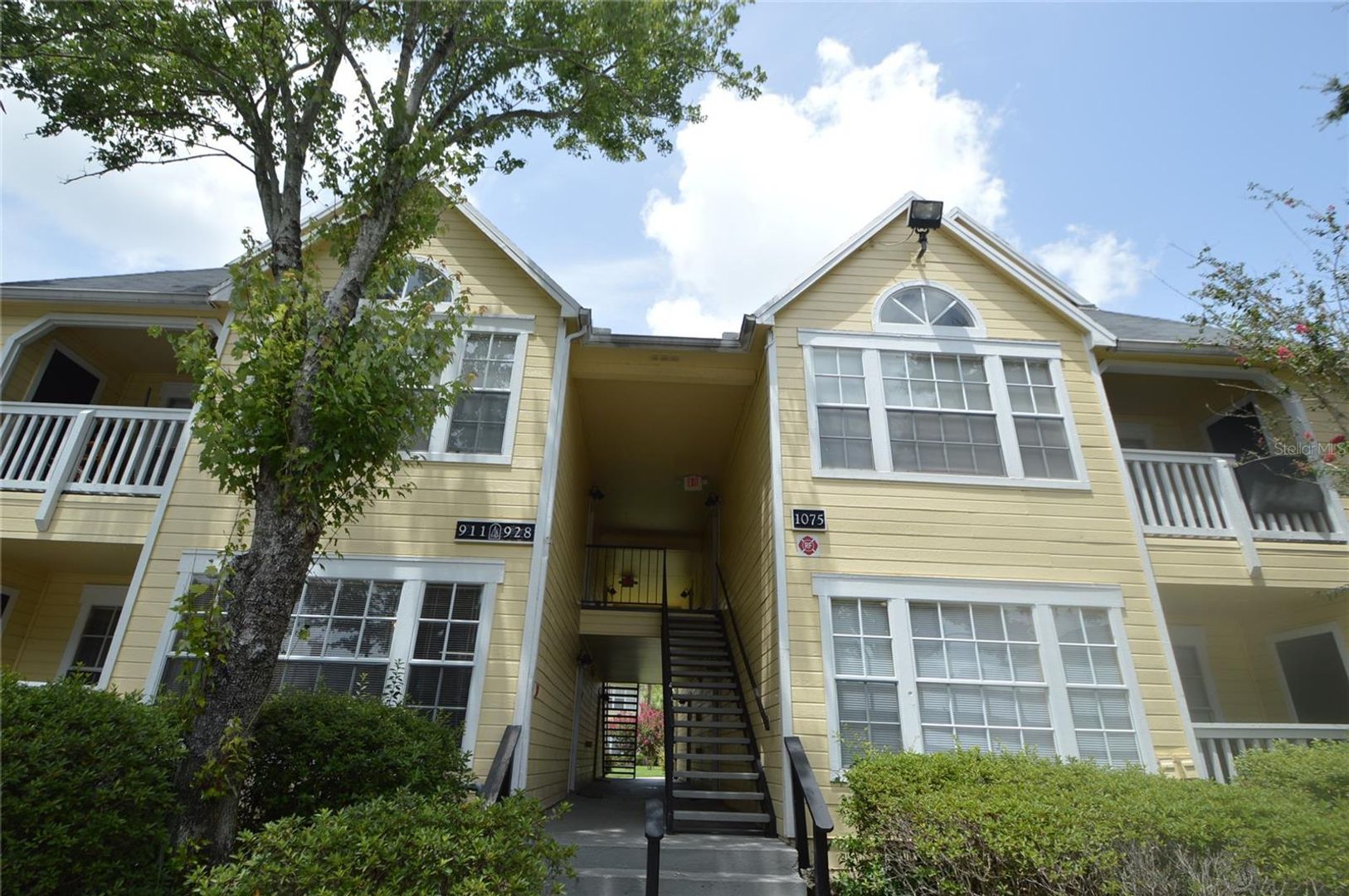 Orlando Condo: 1075 S Hiawassee Rd # 916