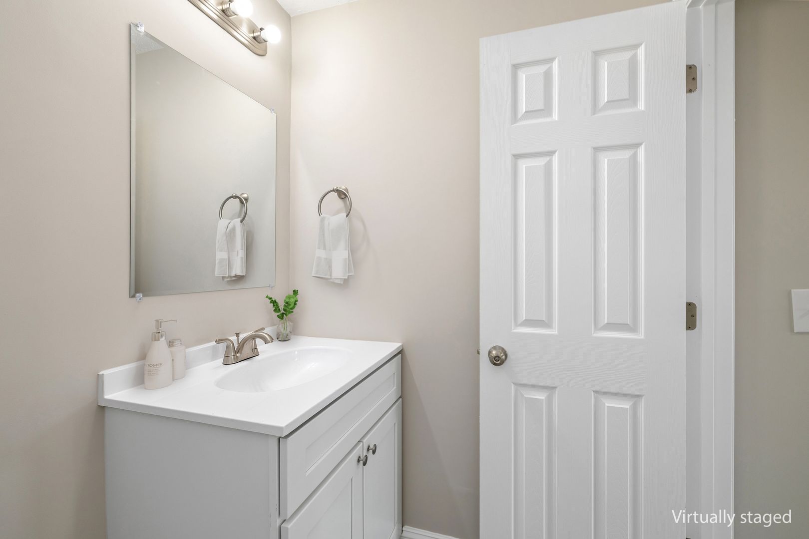 Pinedale Apartments 13 of 22