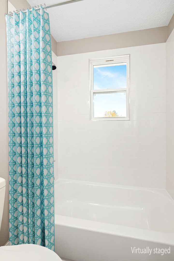 Pinedale Apartments 20 of 21