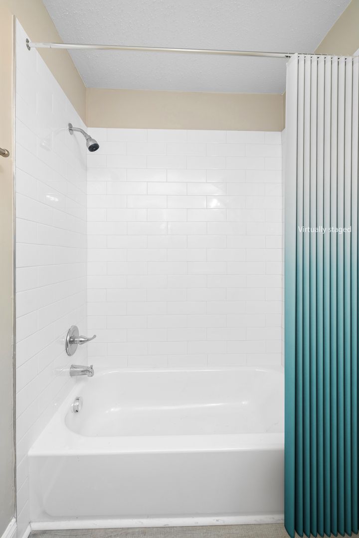 Pinedale Apartments 12 of 22