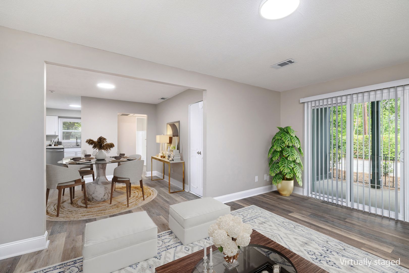 Swan Lake Apartments 4 of 8
