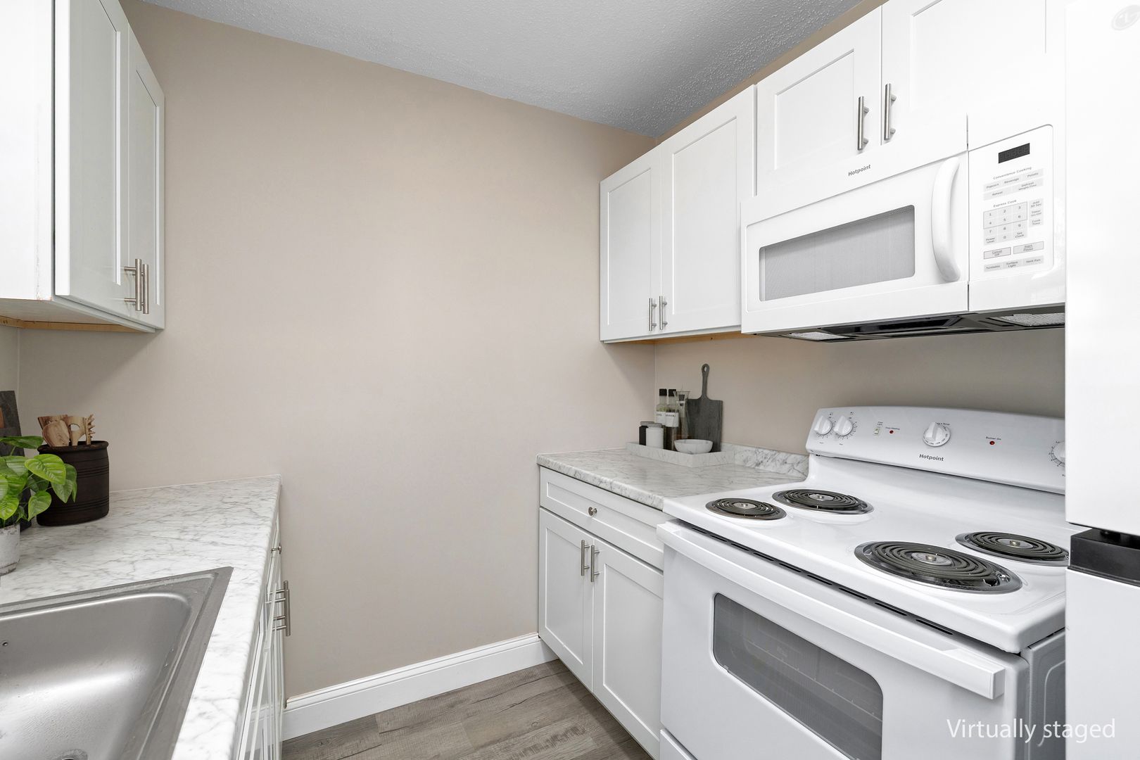 Pinedale Apartments 6 of 22