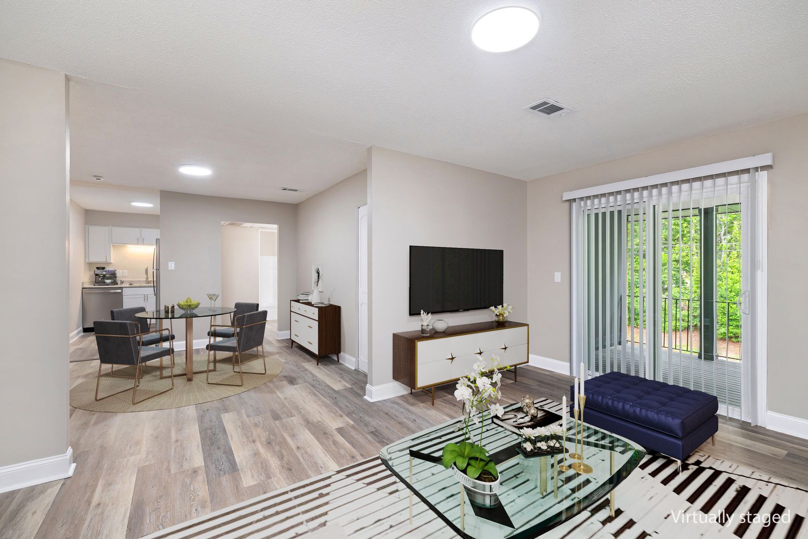 Swan Lake Apartments 3 of 12