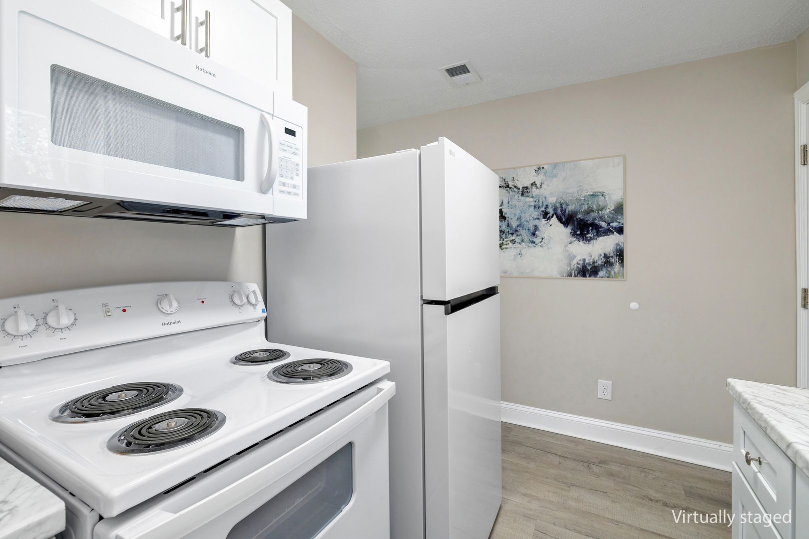 Pinedale Apartments 8 of 22