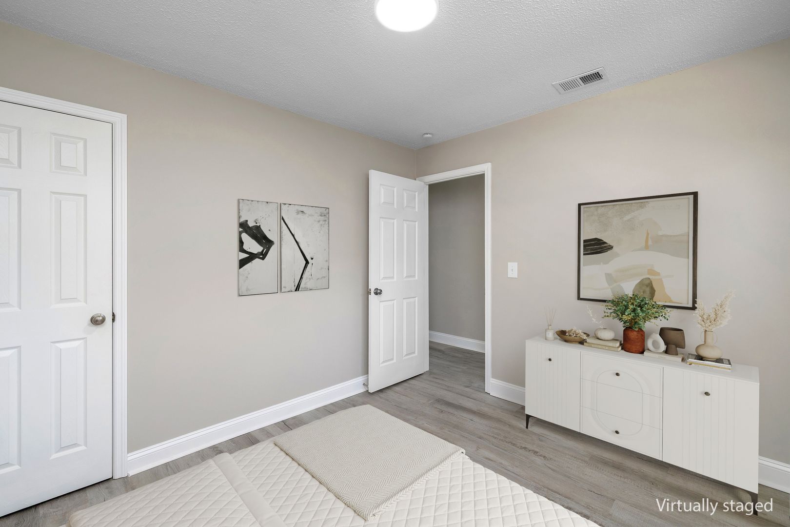 Pinedale Apartments 16 of 22