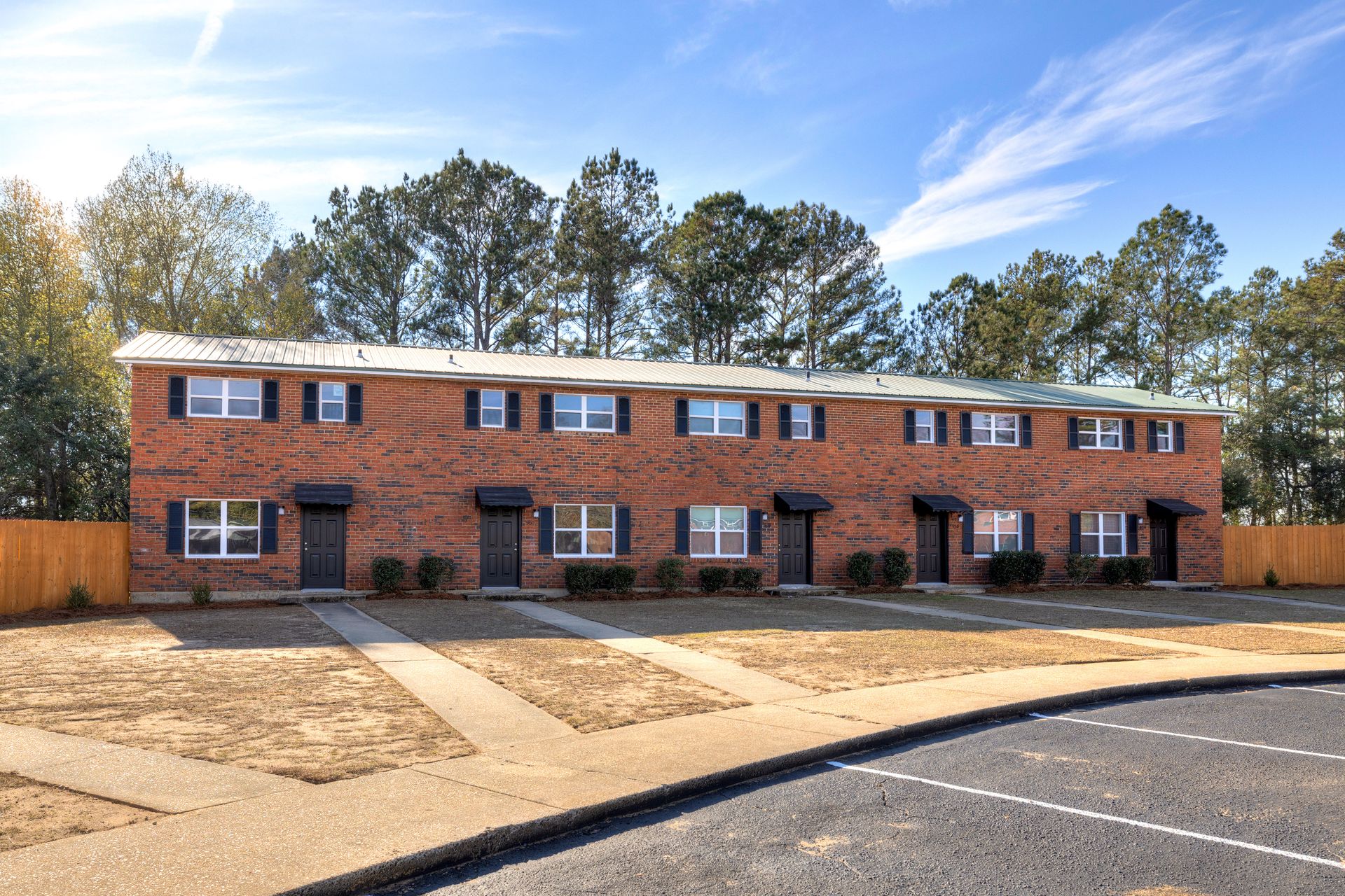 Pinedale Apartments 10 of 12