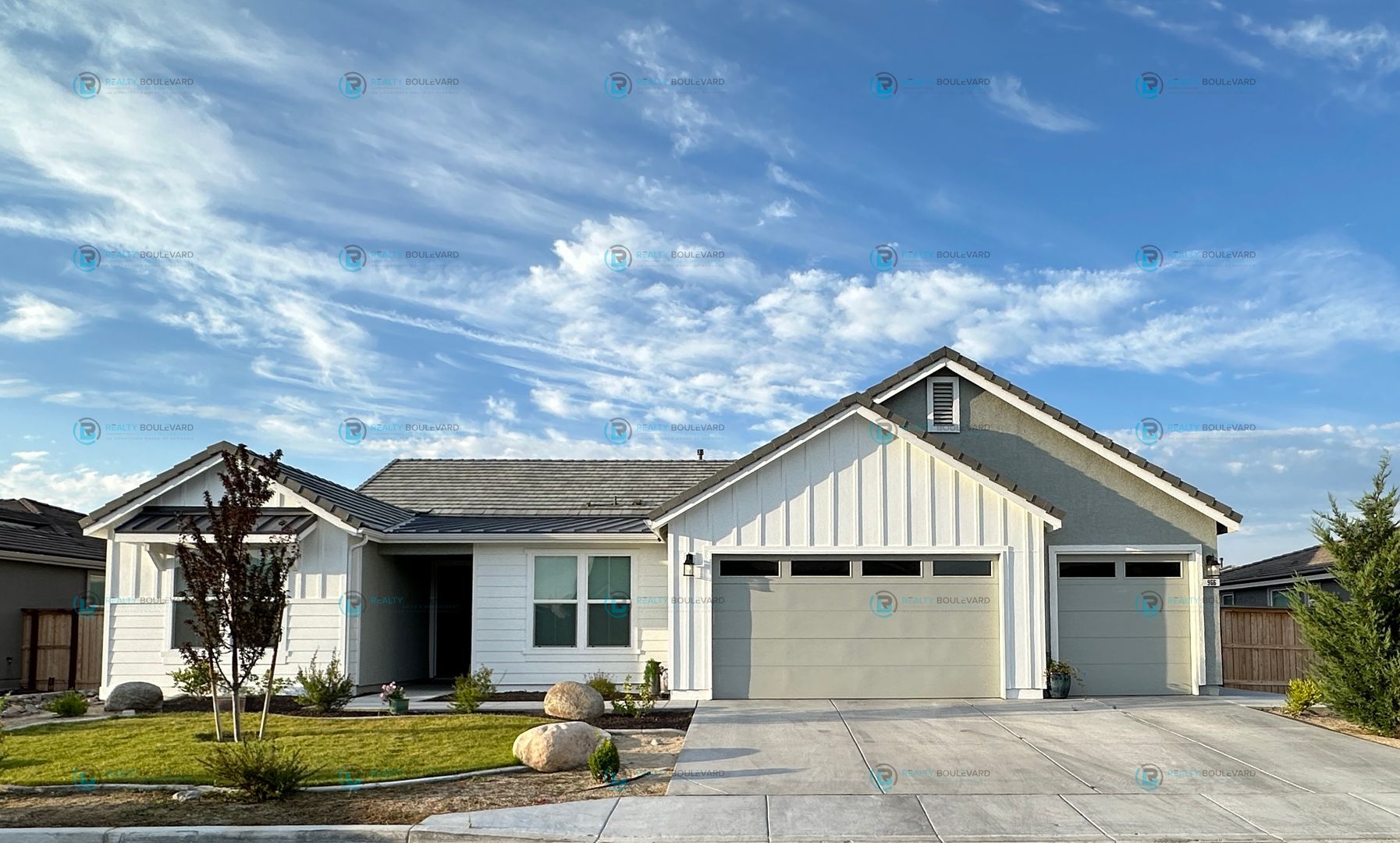 Sparks House: 966 Pine Forest Dr