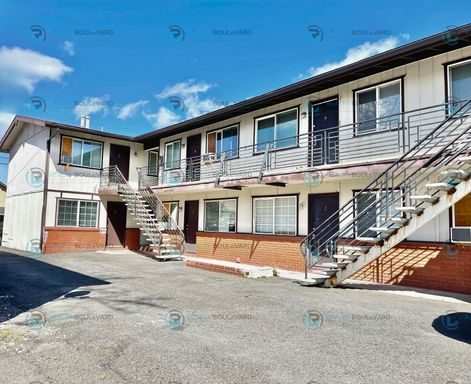 One Month Free!! Cozy One-Bedroom Living Near Park, Café, and Hospital – photo 1