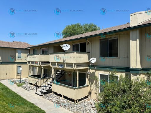 This delightful 2-bedroom, 1-bathroom condo perched upstairs offers an irresistible opportunity you won't want to let slip away. – photo 1