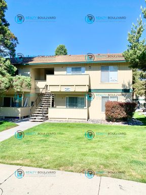 Great 2 Bedroom 1 Bathroom Apartment Near TMCC!!! Private Balcony, Laundry, Pool & Community Amenities – photo 1