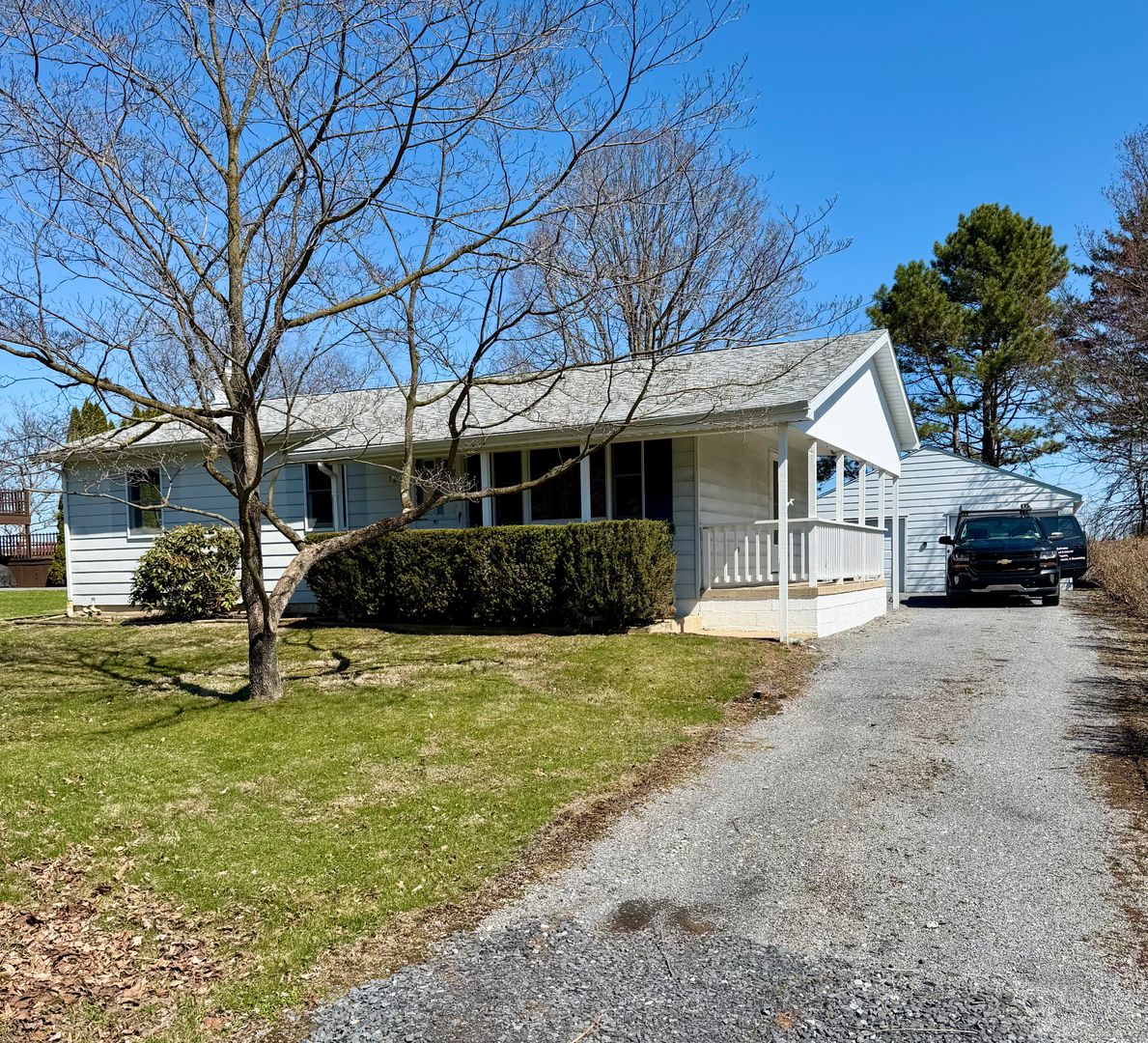 Pennsylvania Furnace House: 121 Ramblewood Road