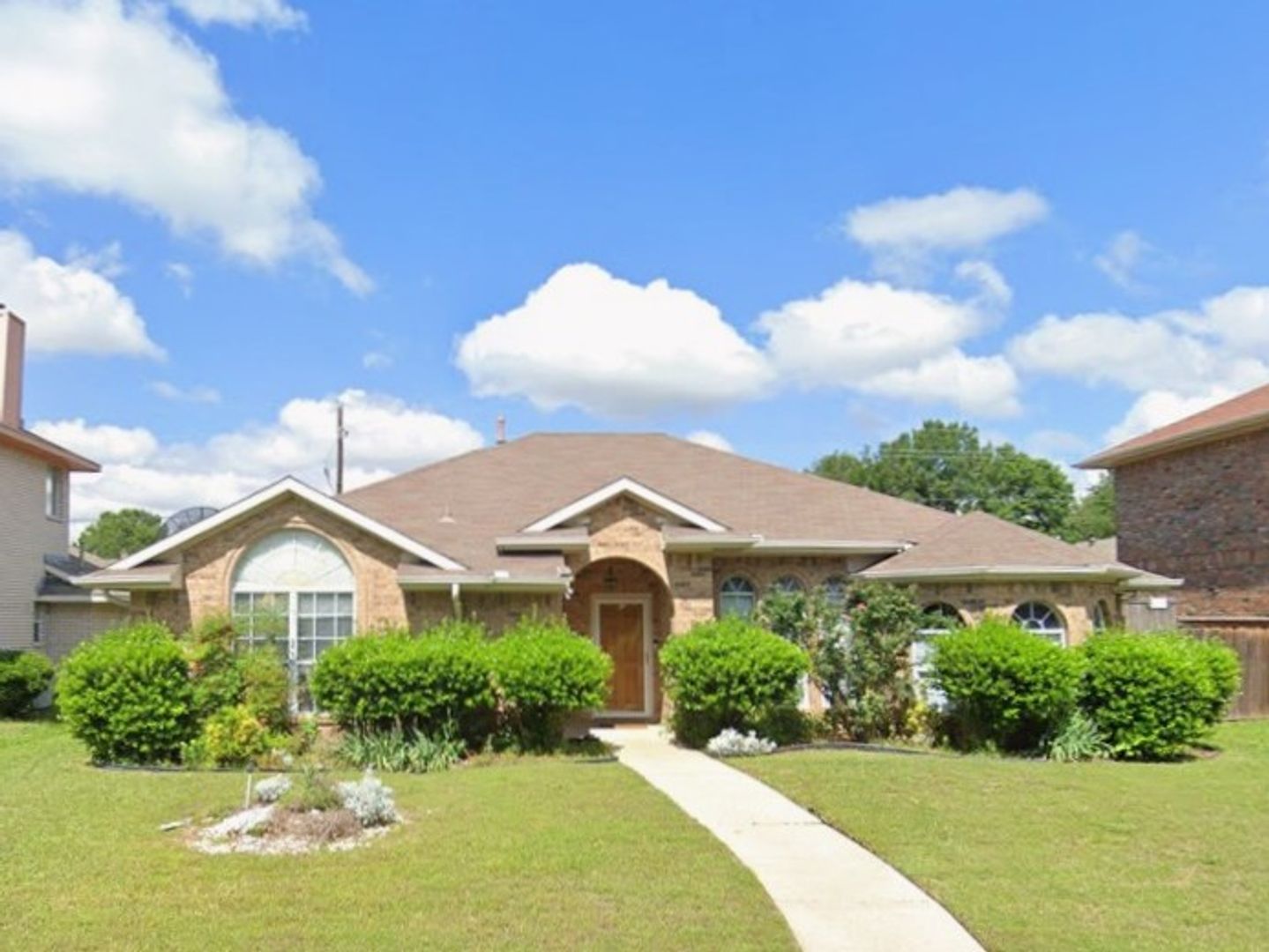 Allen House: 1304 Rosewood Lane