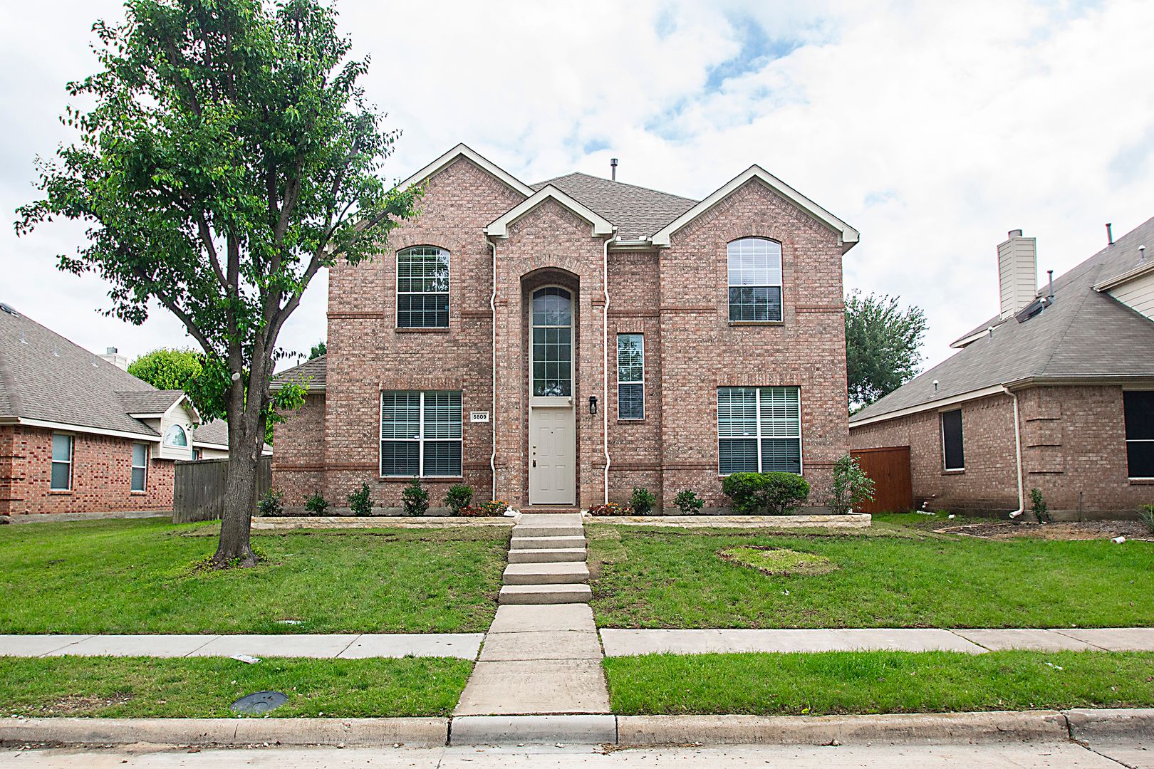 McKinney House: 5809 Deer Run