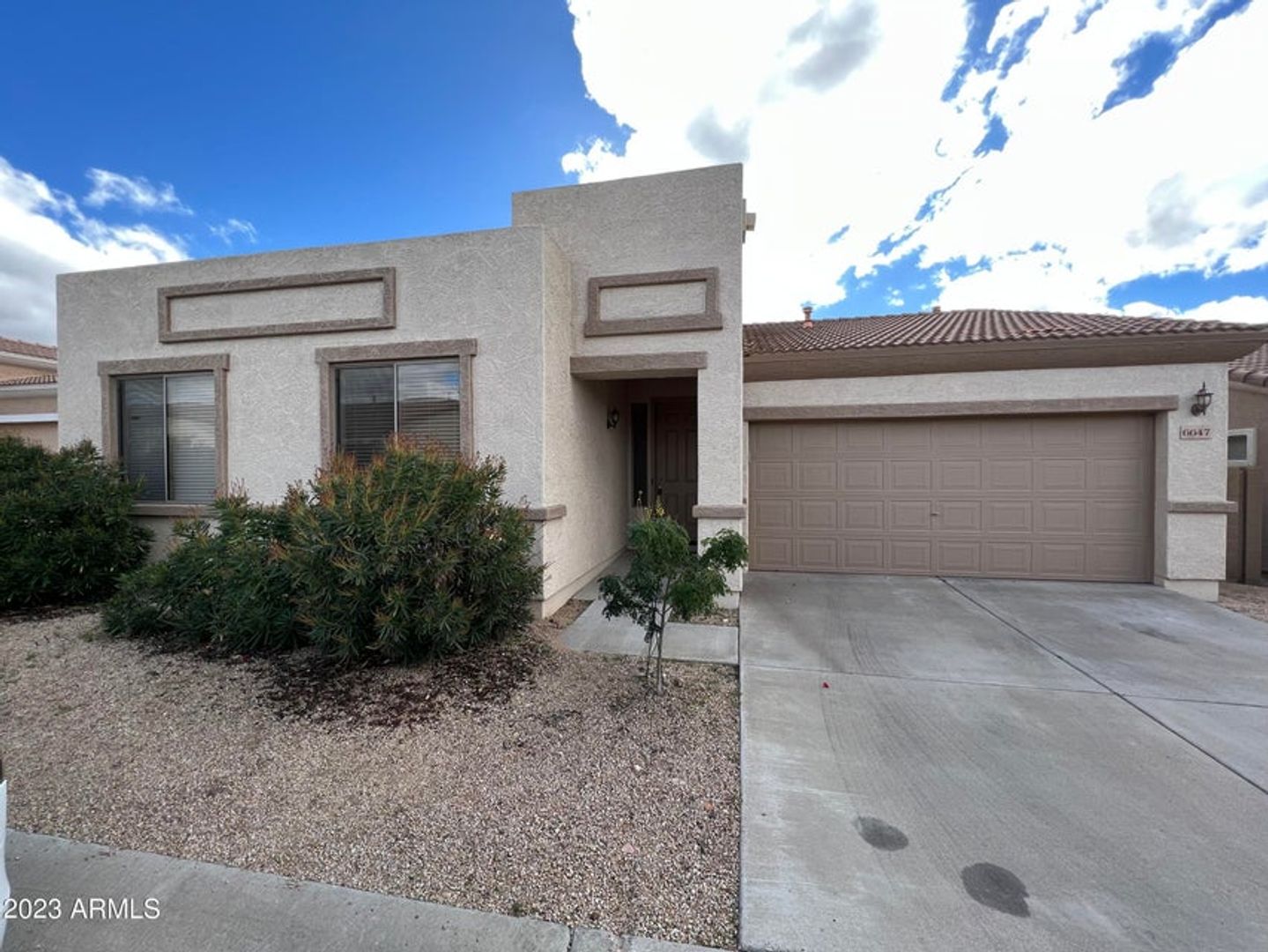 Mesa House: 6647 E Red Hawk St