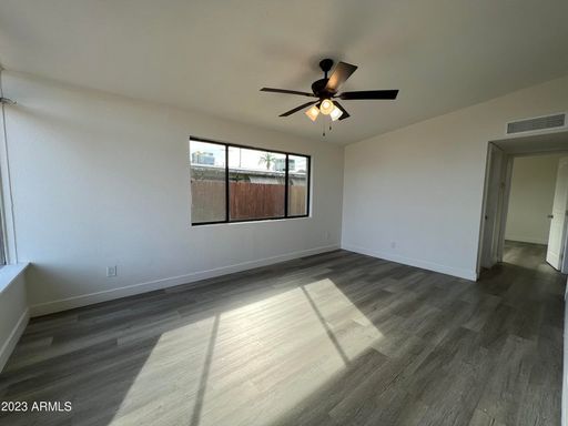 Listing photo thumbnail