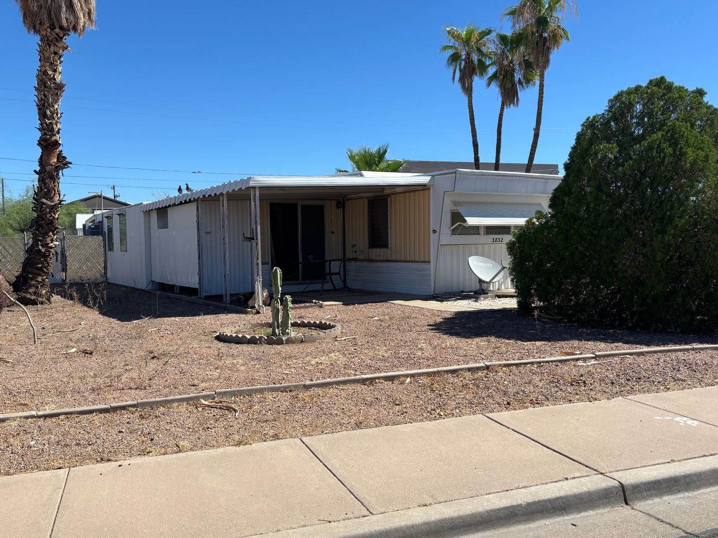 Mesa House: 3832 E Alder Ave