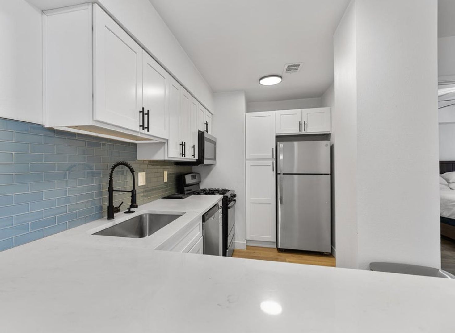 Phoenix Apartment: 302 E Monte Vista Rd A6