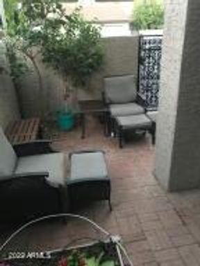 Listing photo thumbnail