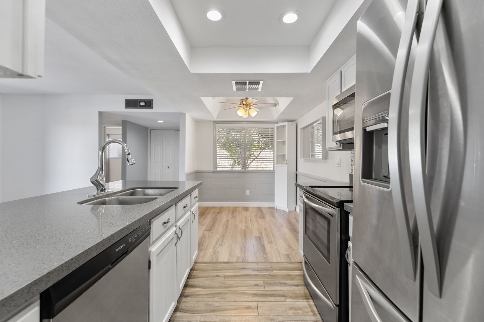 Mesa Condo: 520 N Stapley Dr #238