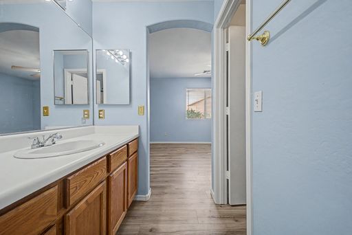 Listing photo thumbnail