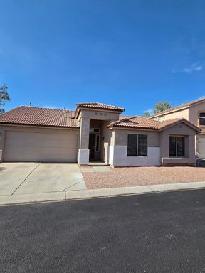 6712 E Riverdale St, Mesa, AZ 85215