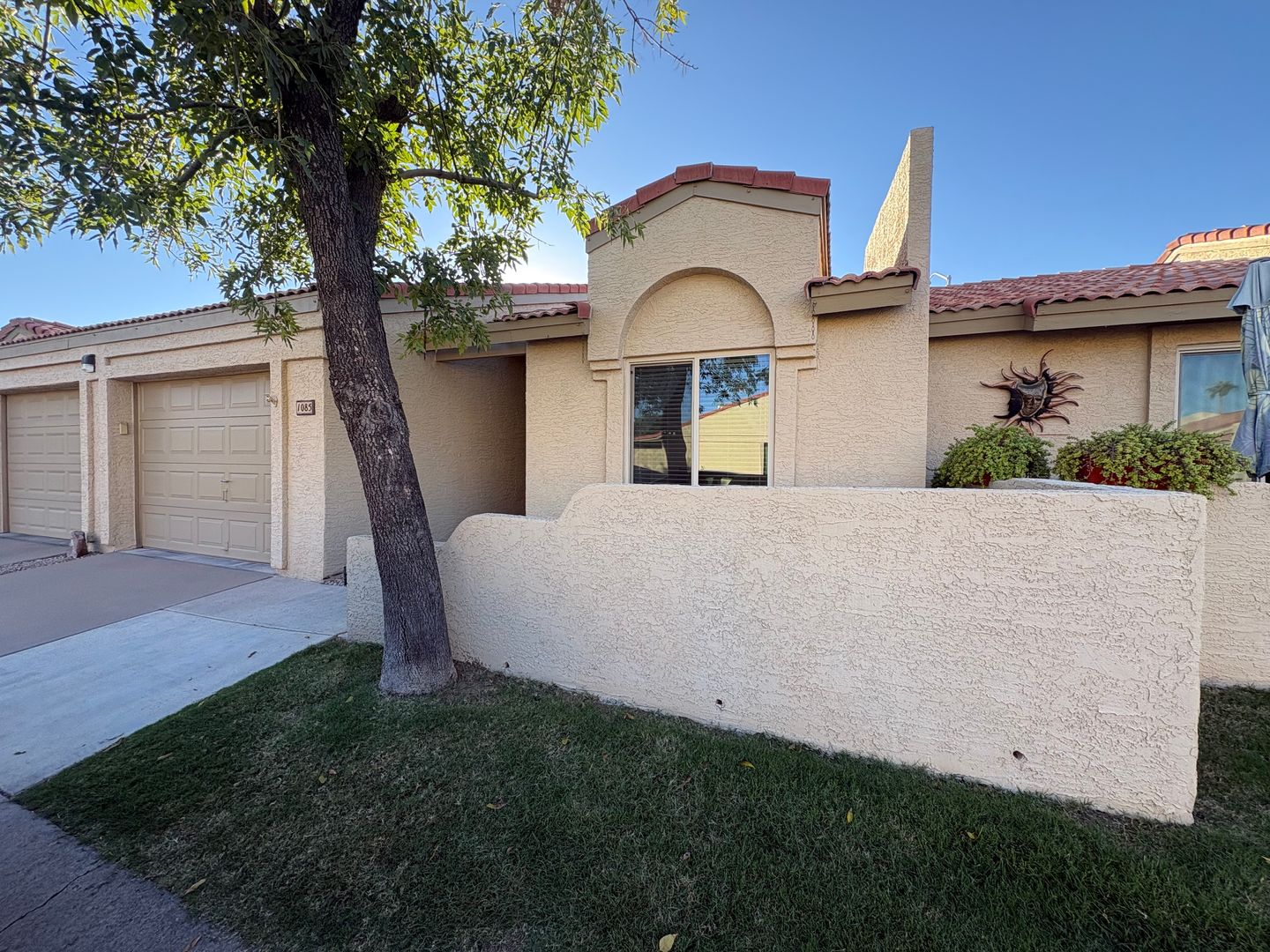 Mesa Townhome: 1021 S Greenfield Rd #1085