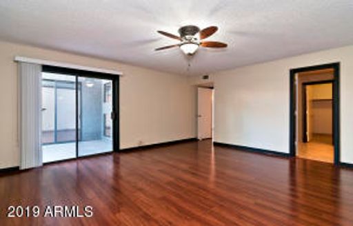 Listing photo thumbnail