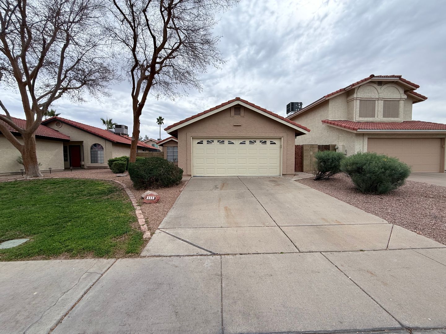 Chandler House: 2307 W Gail Dr