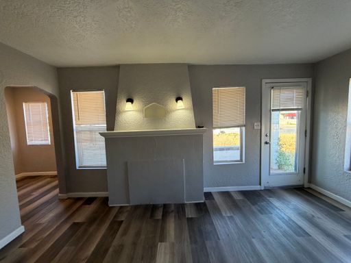 Listing photo thumbnail