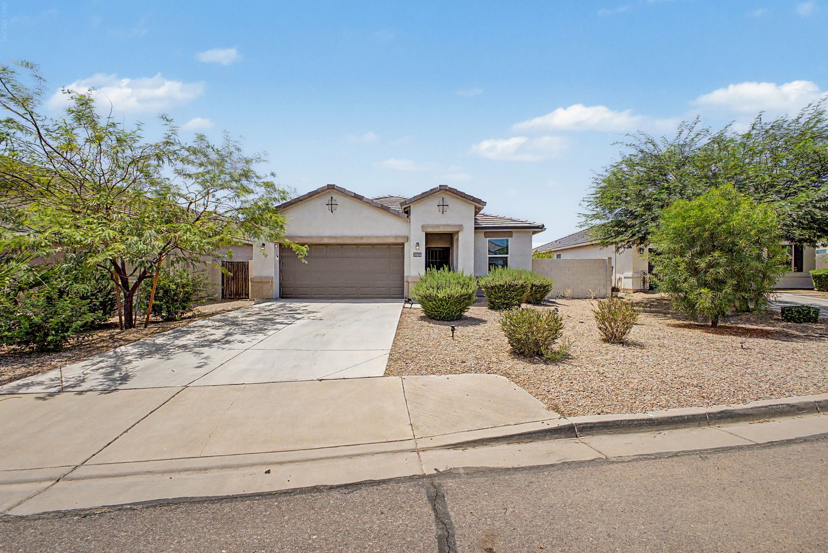 Florence House: 24654 N Corn St
