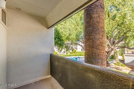 302 E Monte Vista Rd A4, Phoenix, AZ 85004