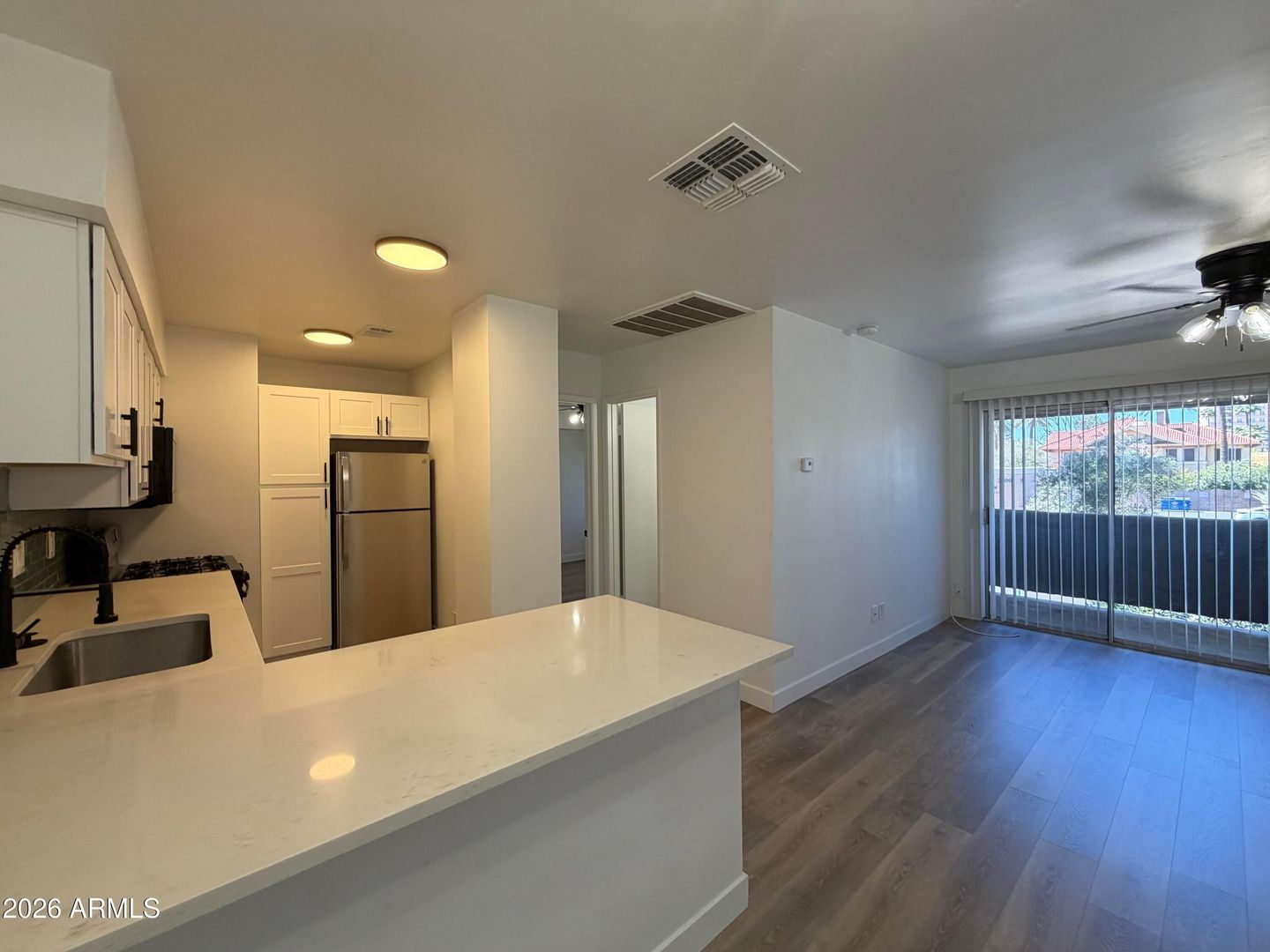 Phoenix Apartment: 302 E Monte Vista Rd A5
