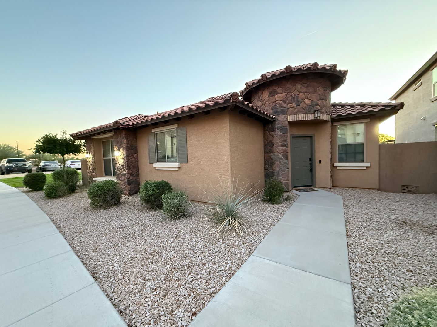 Mesa House: 2935 N Sonoran Hills
