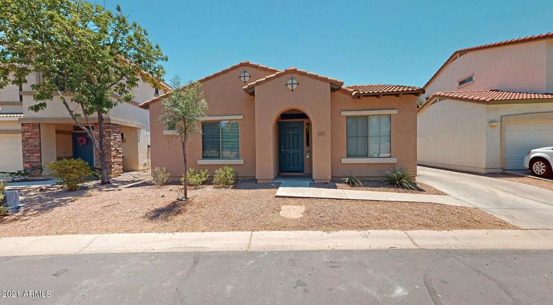 Mesa House: 7637 E Billings St