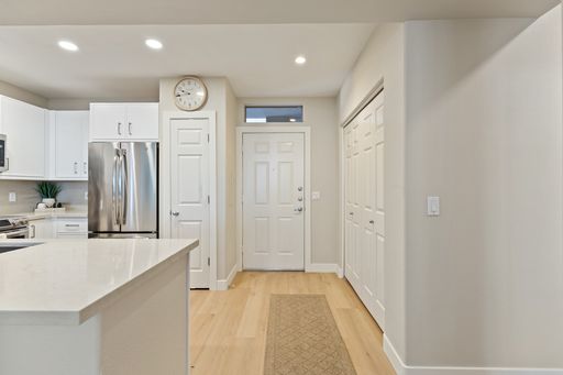 Listing photo thumbnail