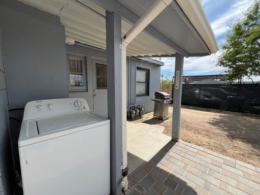 Listing photo thumbnail