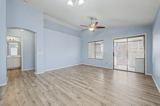 Listing photo thumbnail