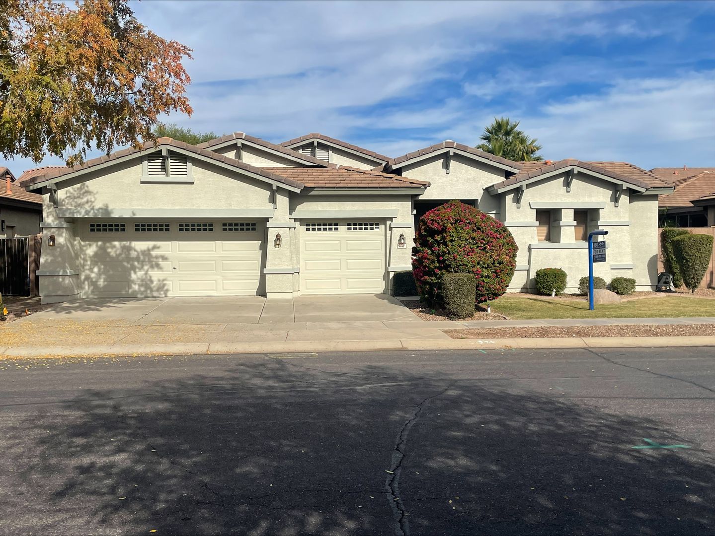 Chandler House: 474 W Seagull Dr