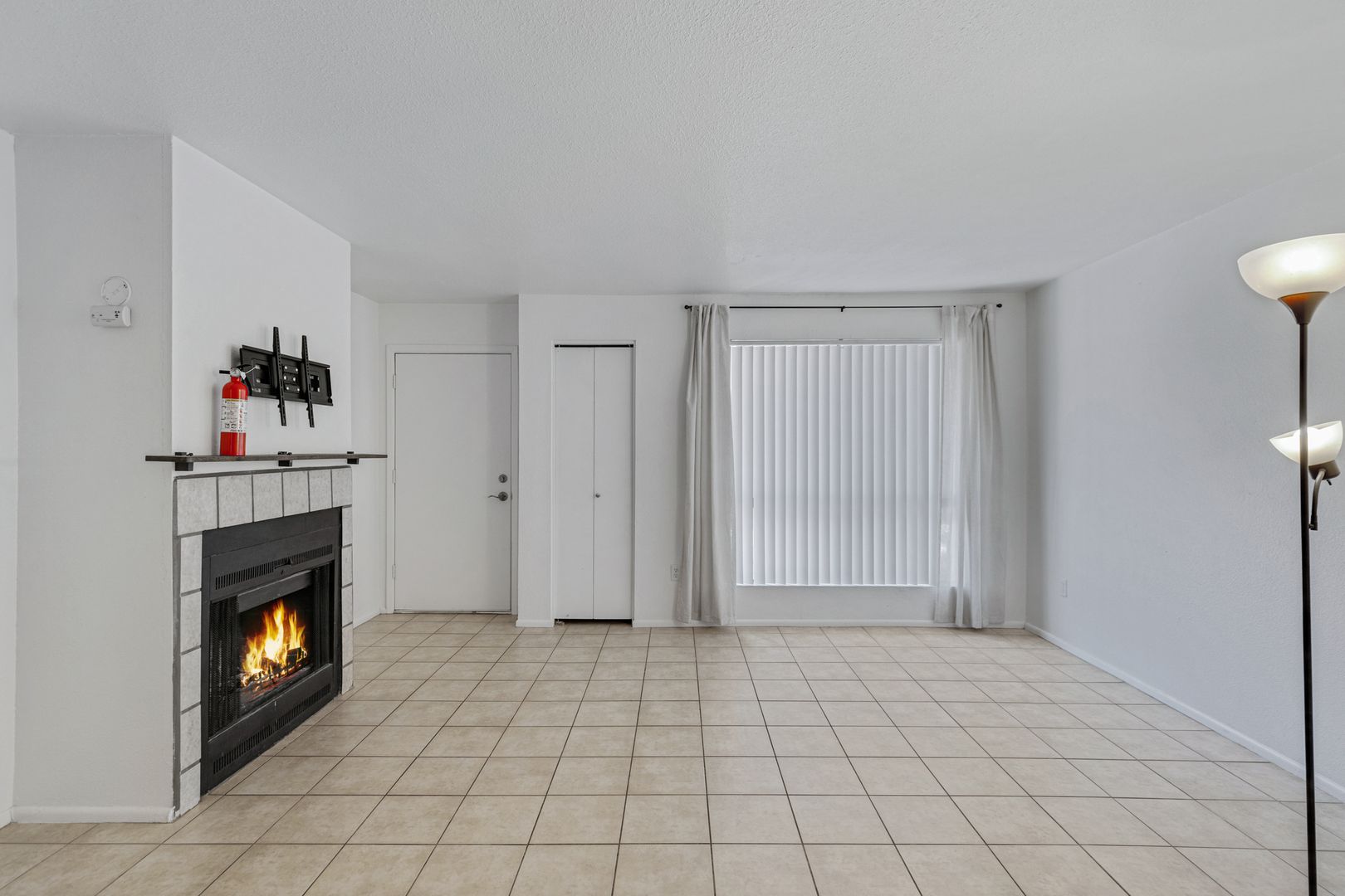 Glendale Condo: 11640 N 51st 143