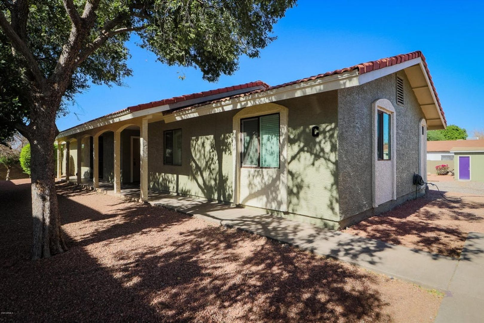 Phoenix Condo: 1336 E Mountain View #105